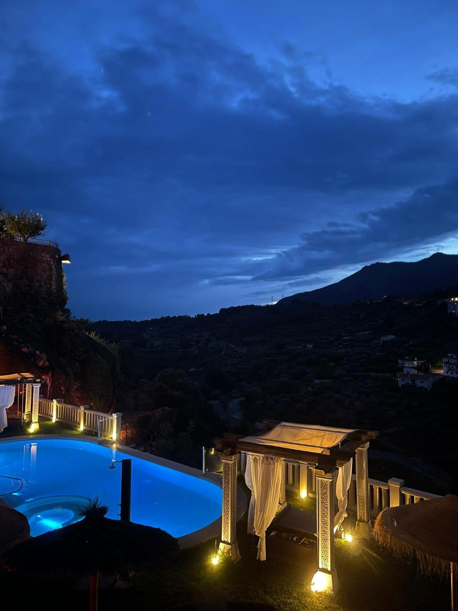 Hostal El Cerro - Only Adults Pedro Bernardo ภายนอก รูปภาพ