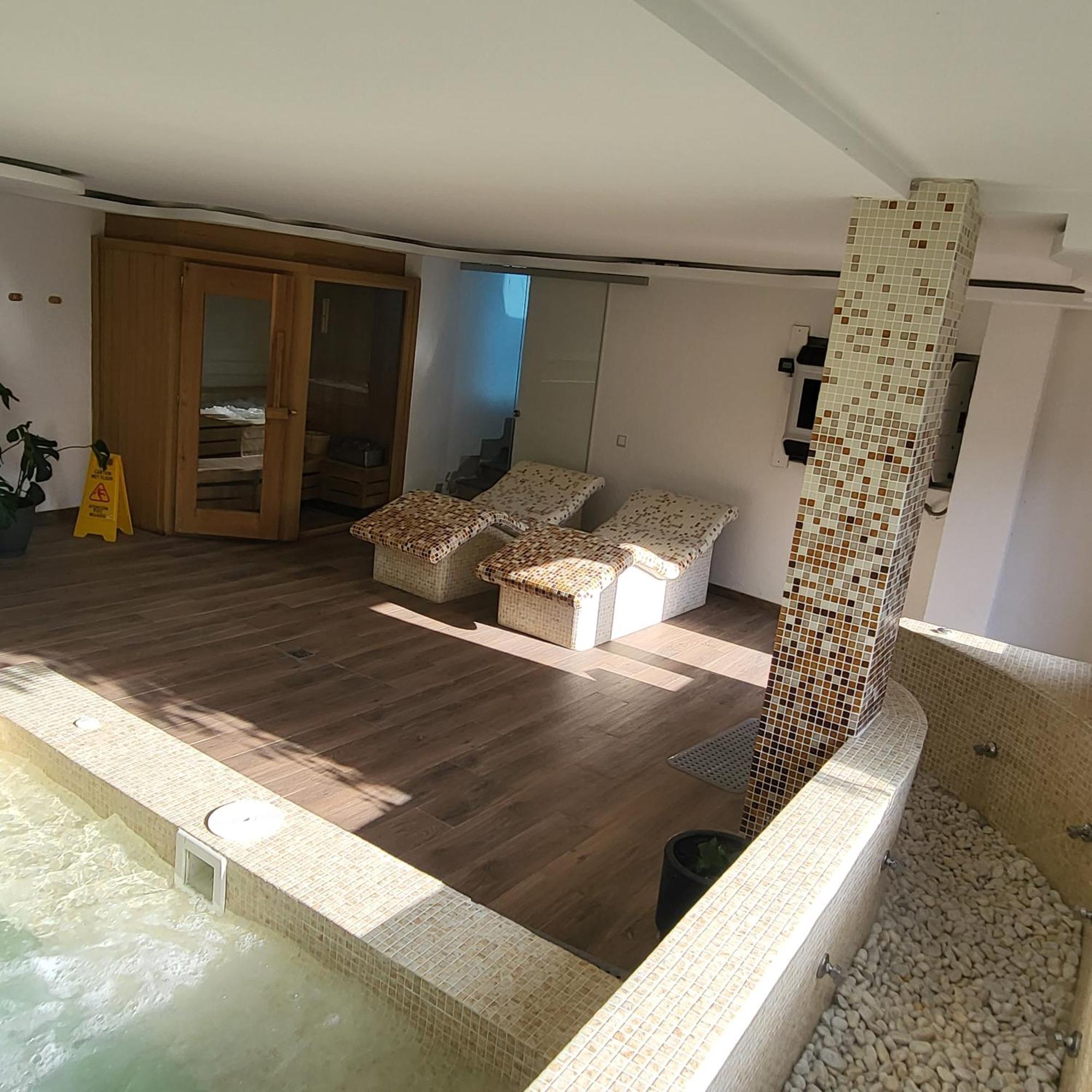 Hostal El Cerro - Only Adults Pedro Bernardo ภายนอก รูปภาพ